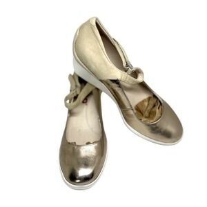 Tsubo Womens Metallic Gold Beige Leather Mary Jane Wedge Heels Shoes